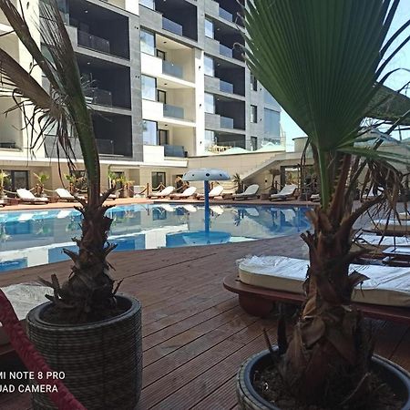 Studio 704 Mamaia N Navodari Inside 5 Stars Resort First Line To The Sea Exteriör bild