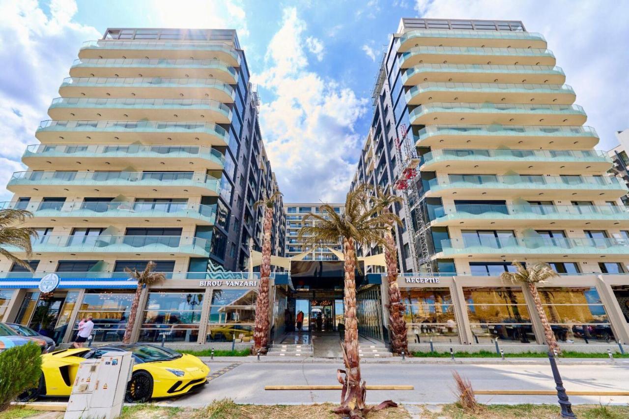 Studio 704 Mamaia N Navodari Inside 5 Stars Resort First Line To The Sea Exteriör bild