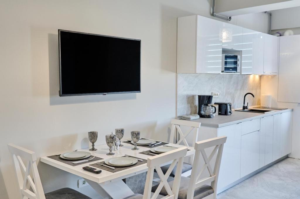 Studio 704 Mamaia N Navodari Inside 5 Stars Resort First Line To The Sea Exteriör bild