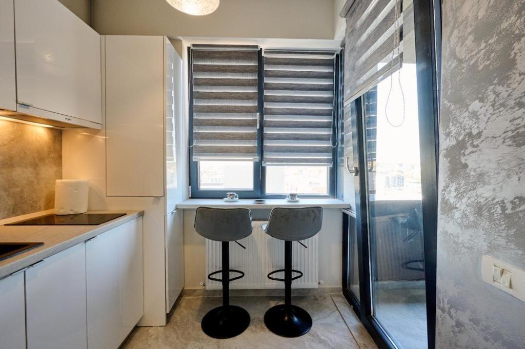 Studio 704 Mamaia N Navodari Inside 5 Stars Resort First Line To The Sea Exteriör bild