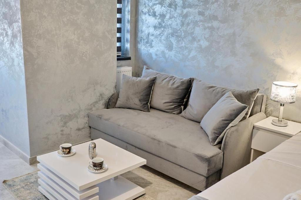 Studio 704 Mamaia N Navodari Inside 5 Stars Resort First Line To The Sea Exteriör bild